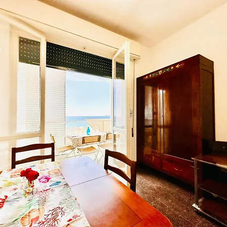 Hostdomus - Sea View