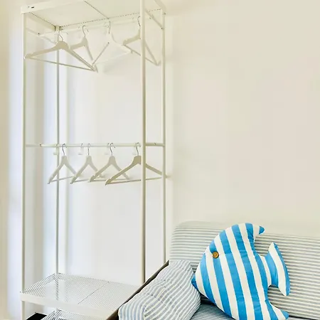 Apartment Hostdomus - Sea View