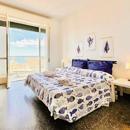 Hostdomus - Sea View Apartment Finale Ligure