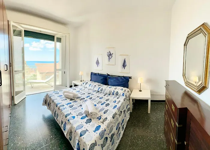 Hostdomus - Sea View Apartment Finale Ligure