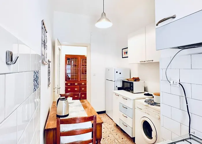 Apartment Hostdomus - Sea View *